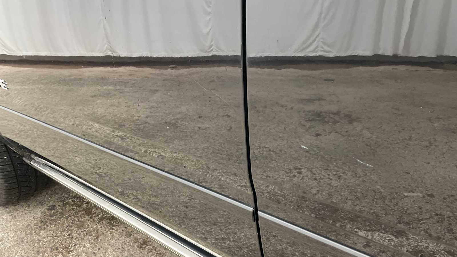 Thumbnail: 2019 Chevrolet Tahoe - 44