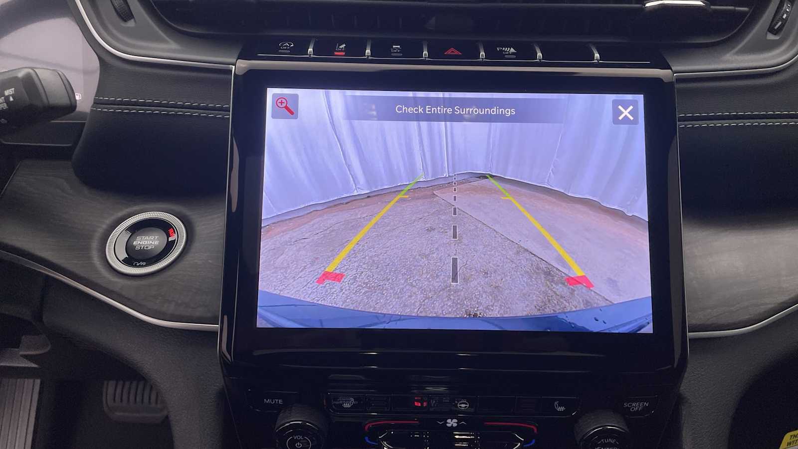 Thumbnail: 2025 Jeep Grand Cherokee - 5