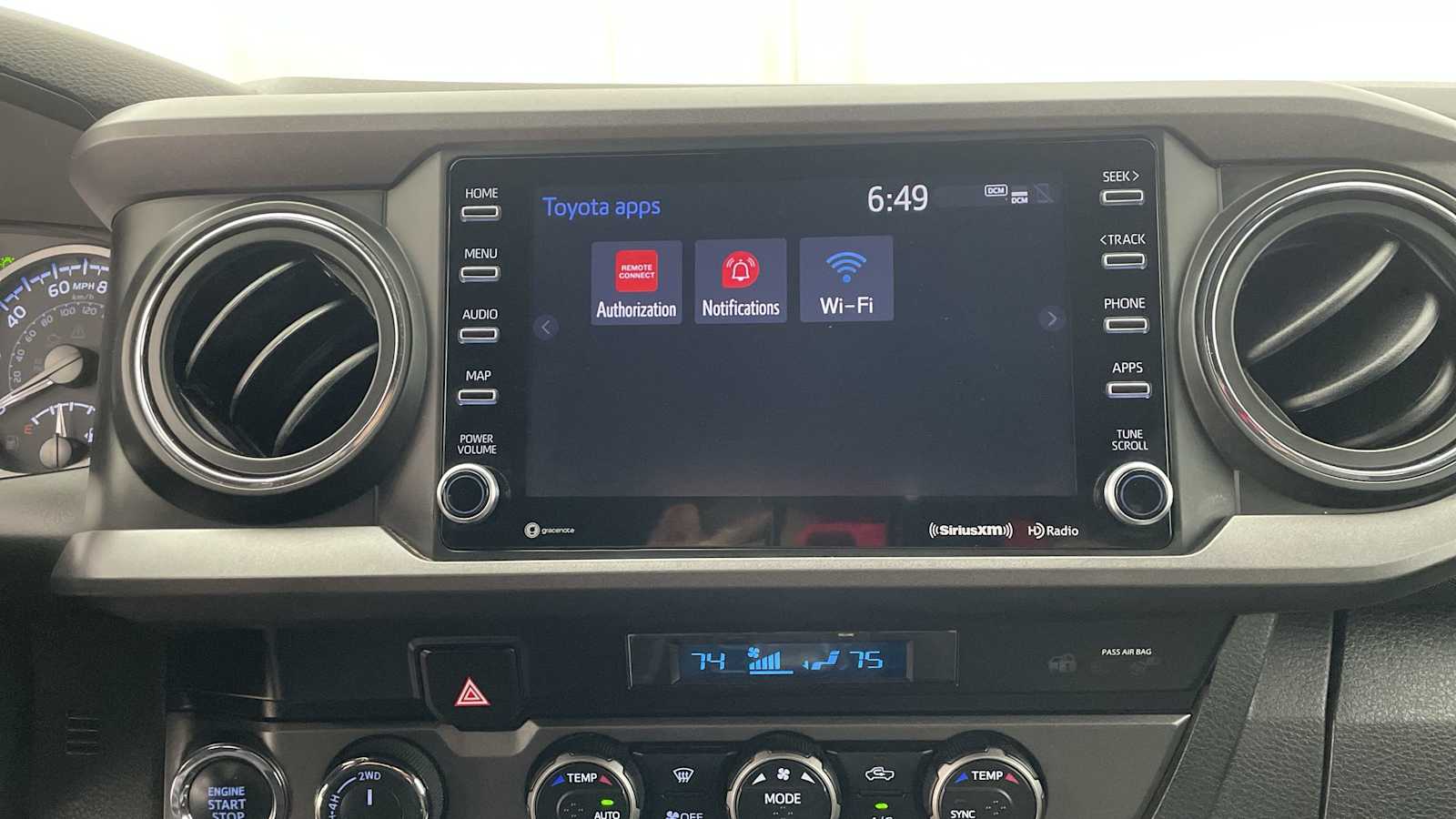 Thumbnail: 2023 Toyota Tacoma - 25