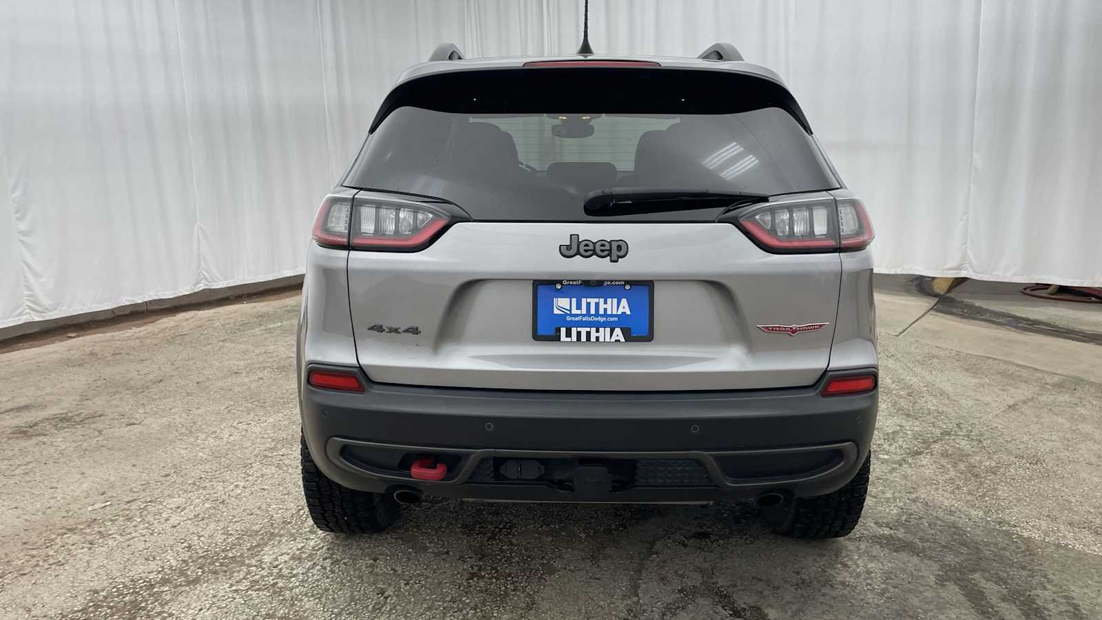 Thumbnail: 2019 Jeep Cherokee - 36