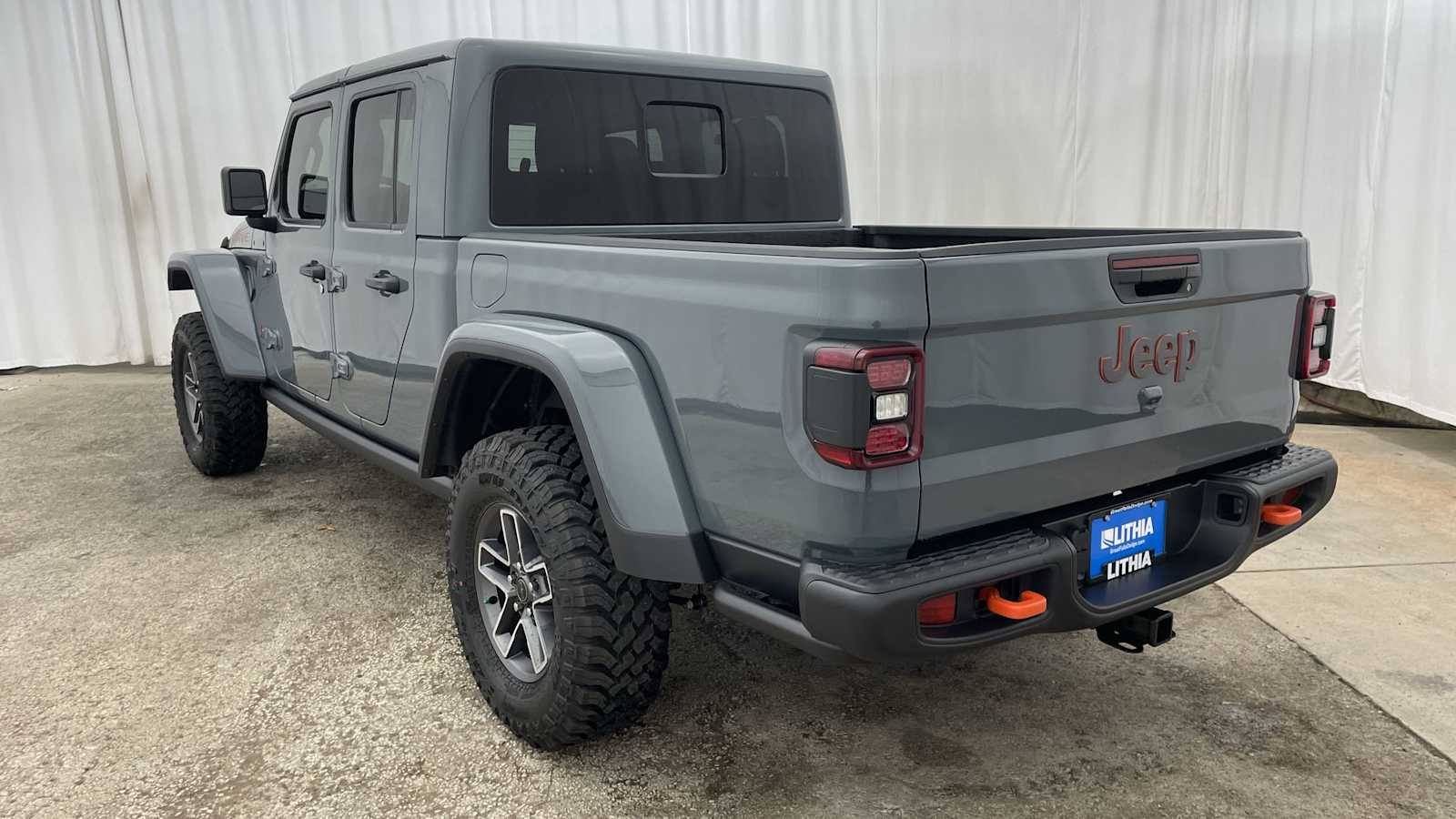 Thumbnail: 2025 Jeep Gladiator - 33