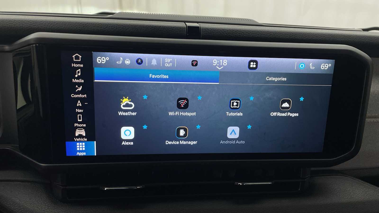 Thumbnail: 2025 Jeep Gladiator - 26