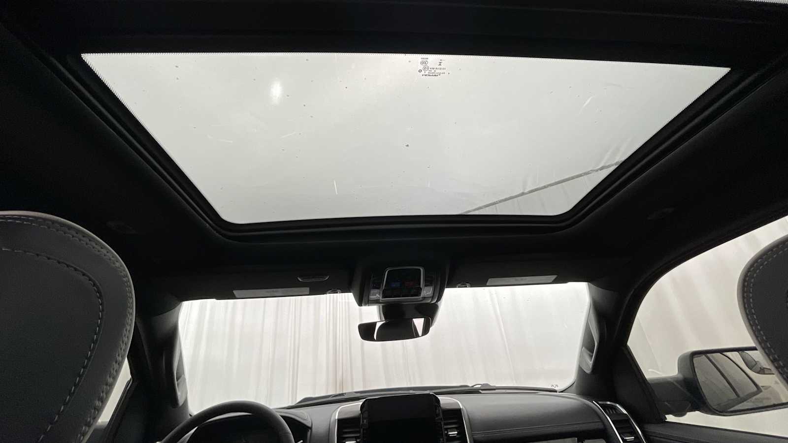 Thumbnail: 2026 RAM 1500 - 9