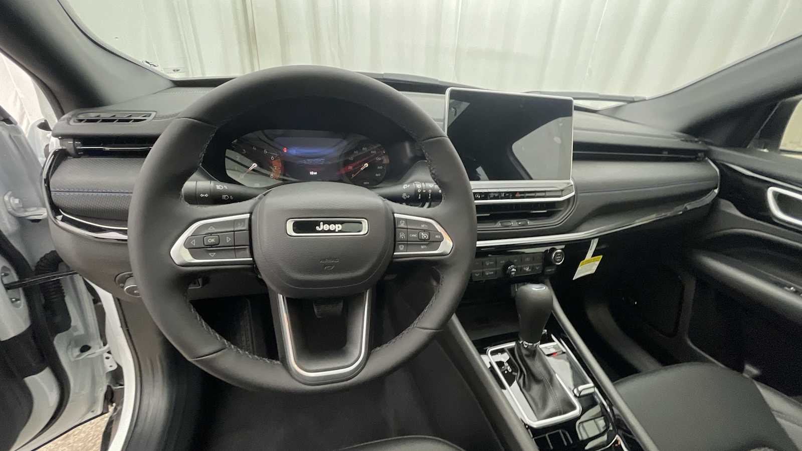 Thumbnail: 2026 Jeep Compass - 3