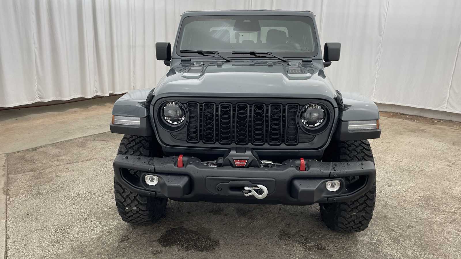 Thumbnail: 2026 Jeep Gladiator - 38