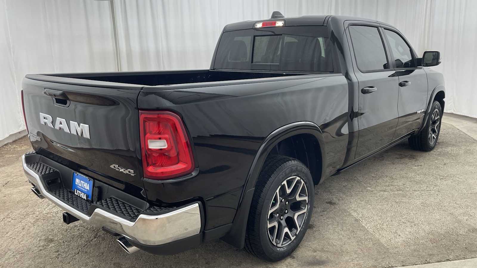 Thumbnail: 2026 RAM 1500 - 37