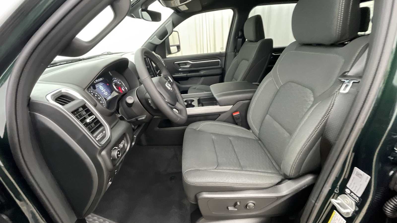 Thumbnail: 2026 RAM 1500 - 6