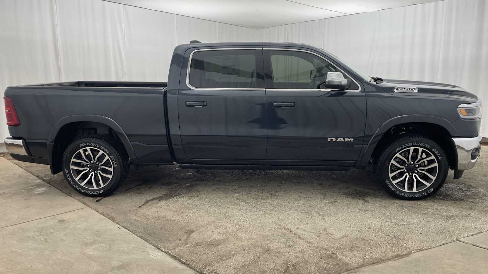 Thumbnail: 2026 RAM 1500 - 38