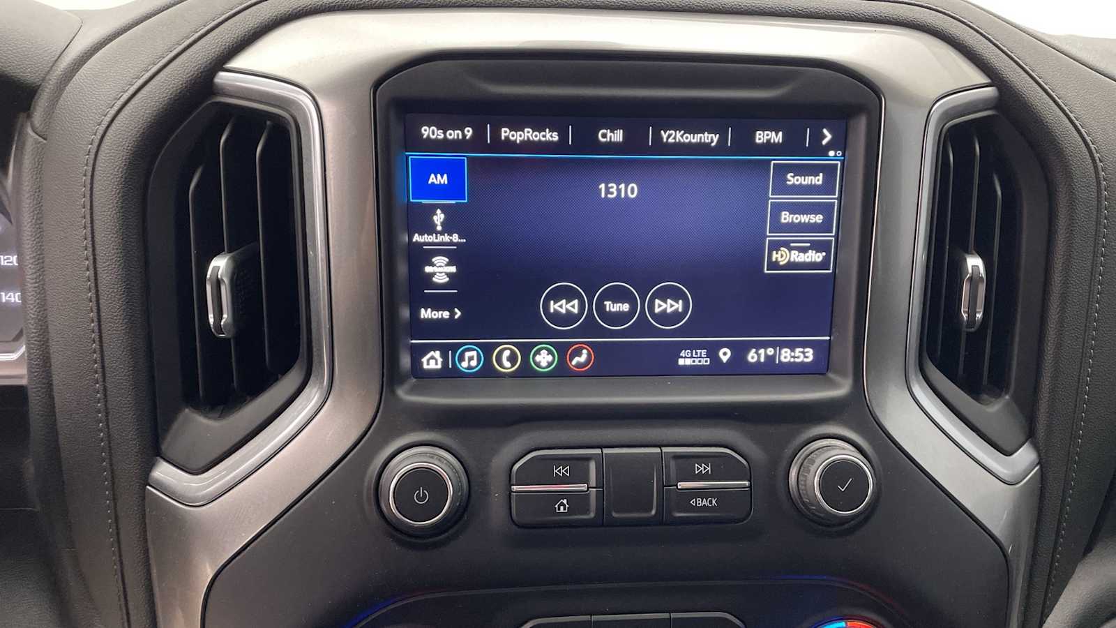 Thumbnail: 2019 Chevrolet Silverado 1500 - 16