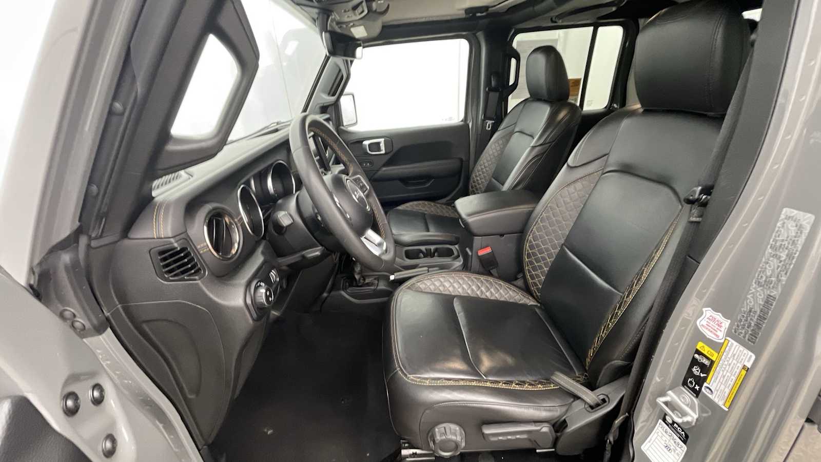 Thumbnail: 2023 Jeep Gladiator - 6