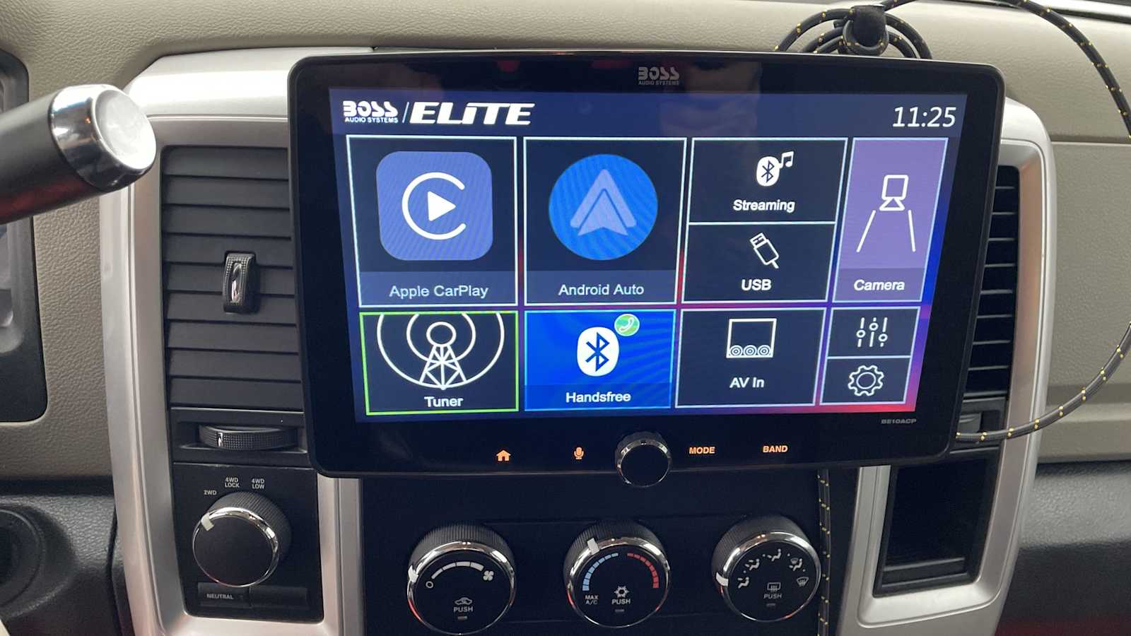 Thumbnail: 2011 RAM 1500 - 21