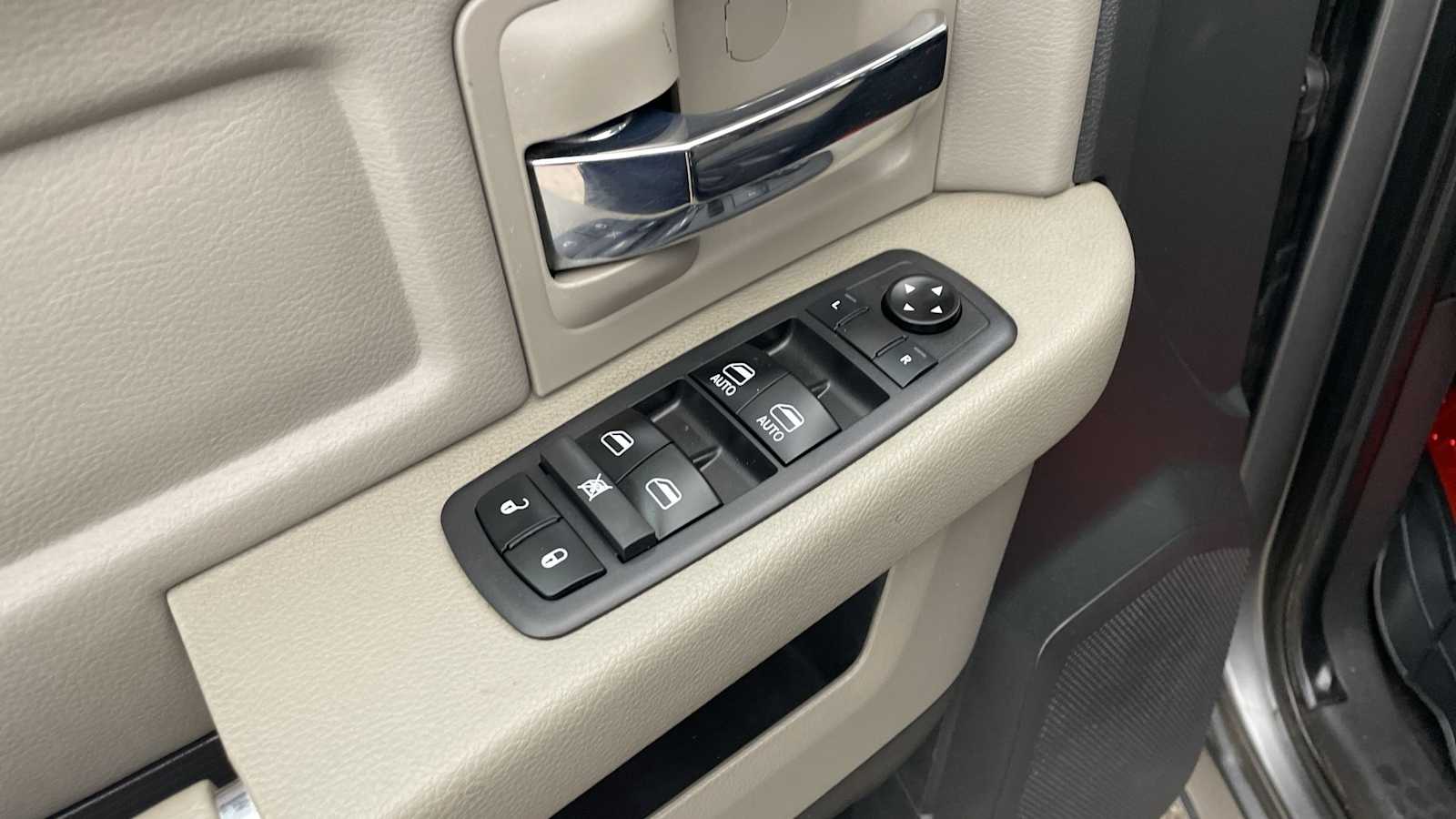 Thumbnail: 2011 RAM 1500 - 6