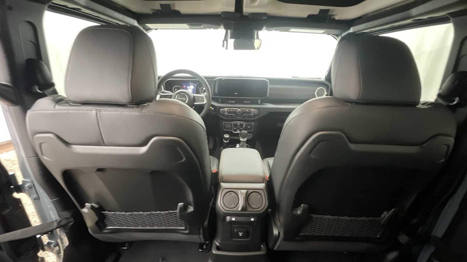 Thumbnail: 2026 Jeep Wrangler - 8