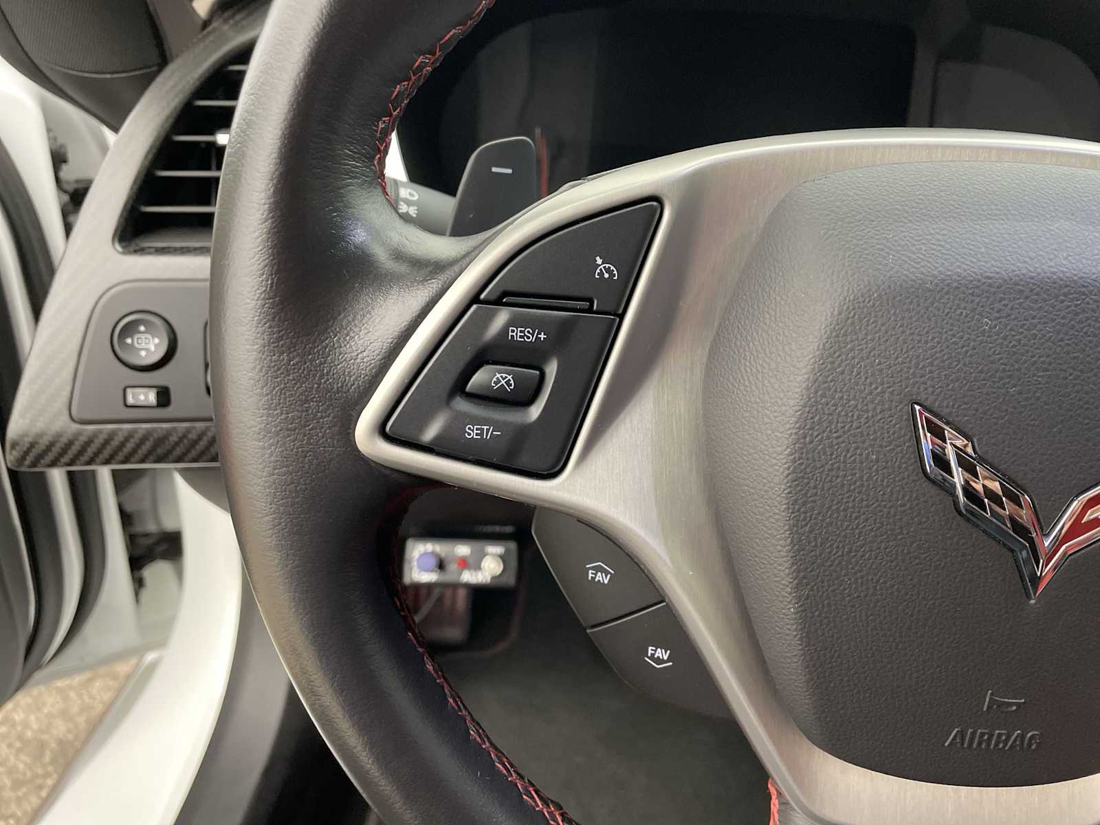 Thumbnail: 2014 Chevrolet Corvette - 10