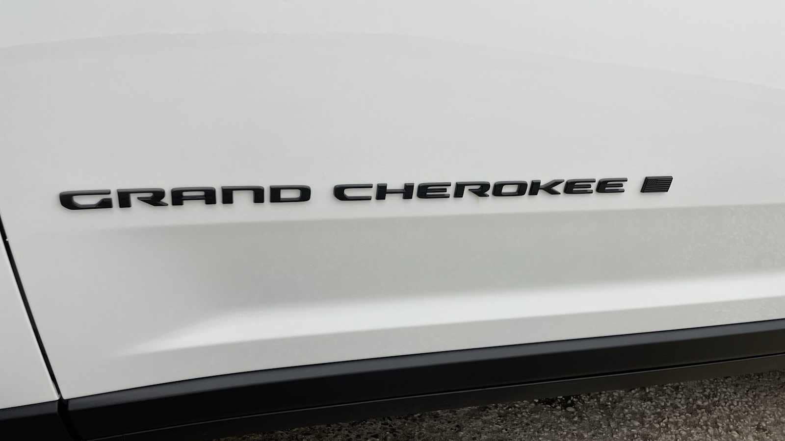 Thumbnail: 2026 Jeep Grand Cherokee - 40