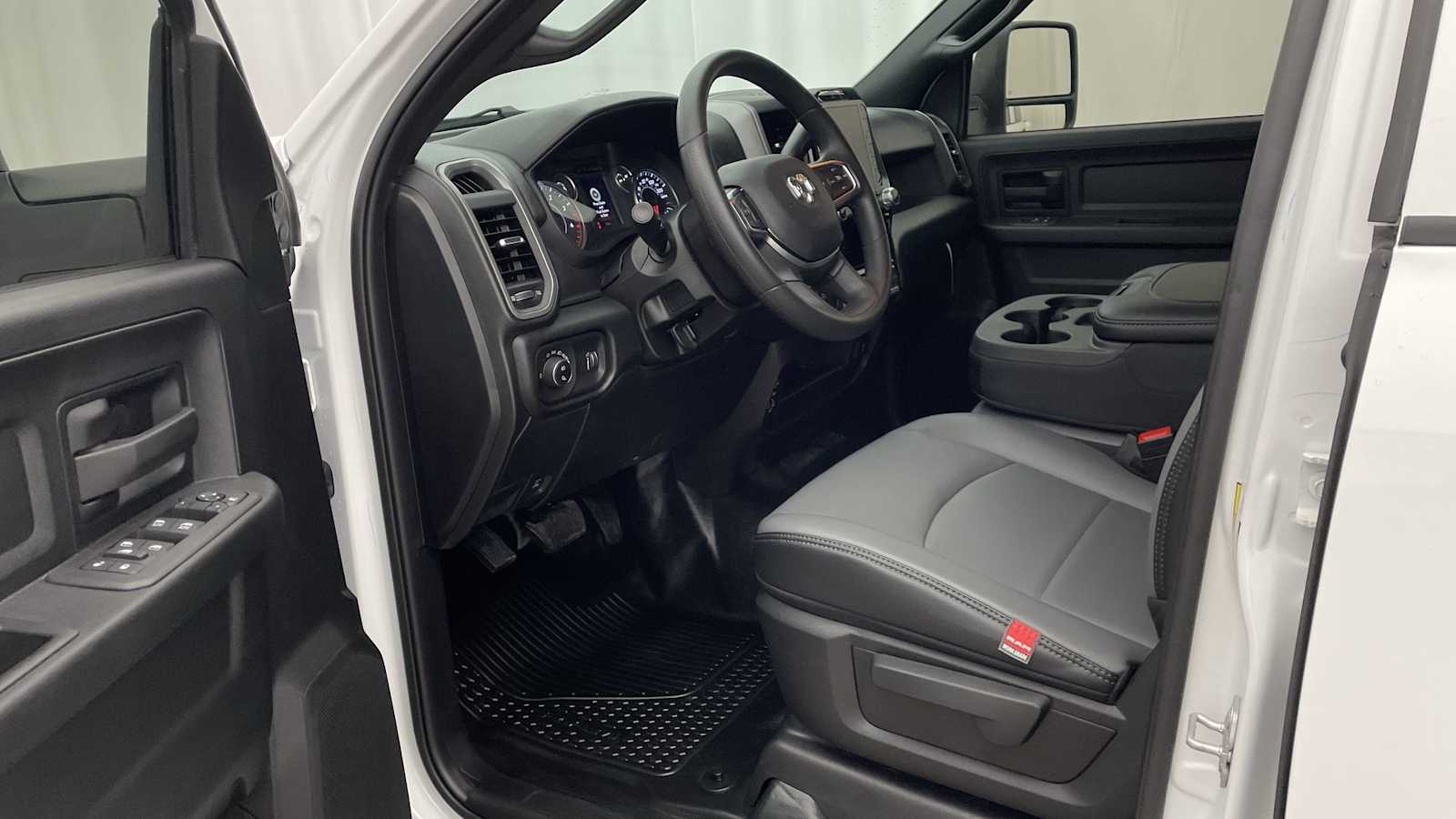 Thumbnail: 2026 RAM 3500 - 2