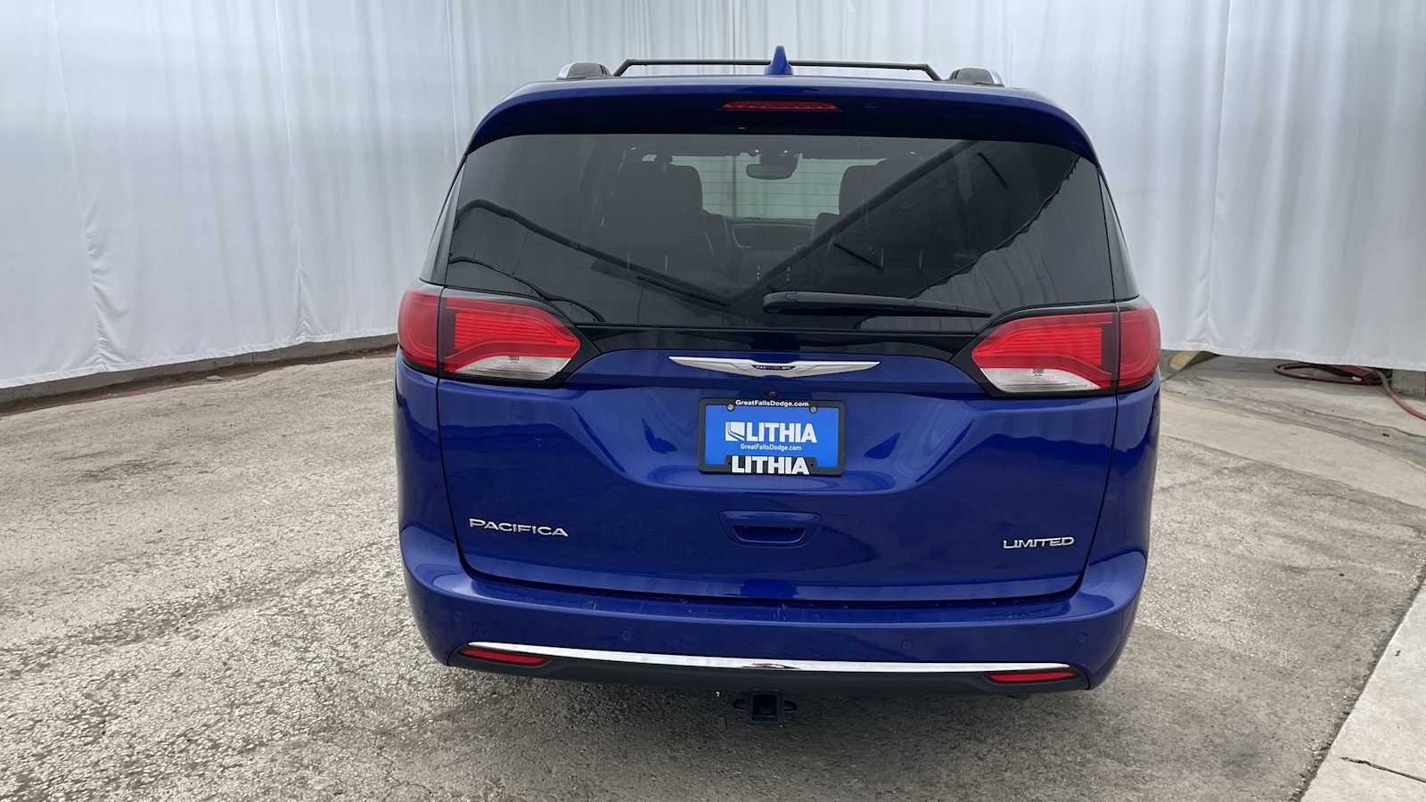 Thumbnail: 2020 Chrysler Pacifica - 38