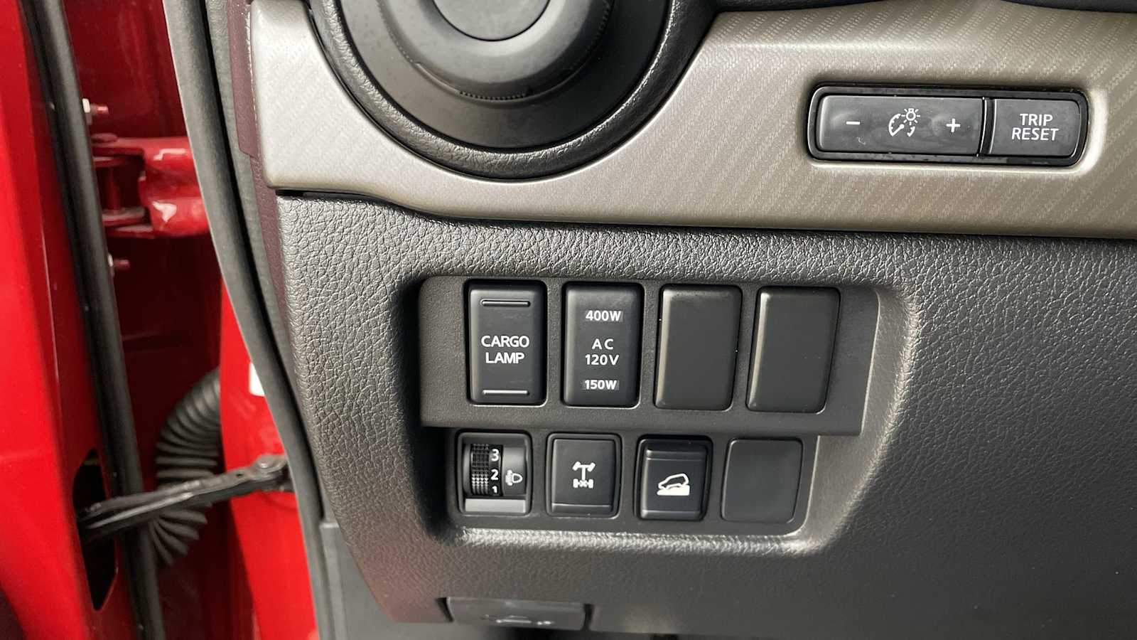 Thumbnail: 2024 Nissan Titan - 26