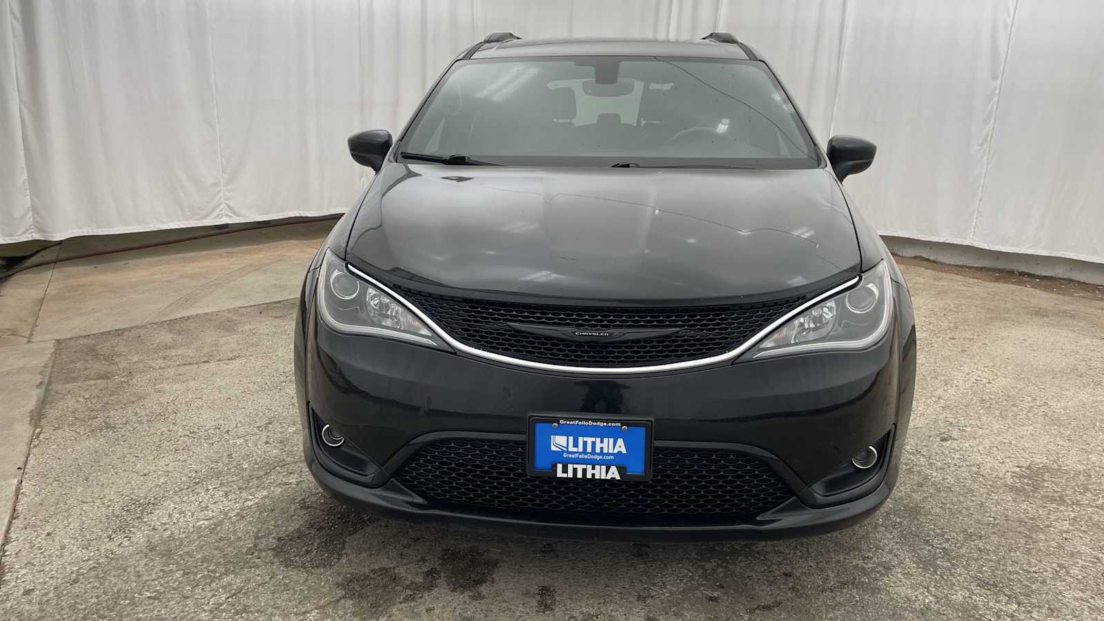 Thumbnail: 2019 Chrysler Pacifica - 36