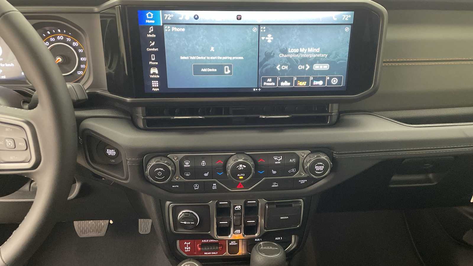 Thumbnail: 2025 Jeep Gladiator - 17