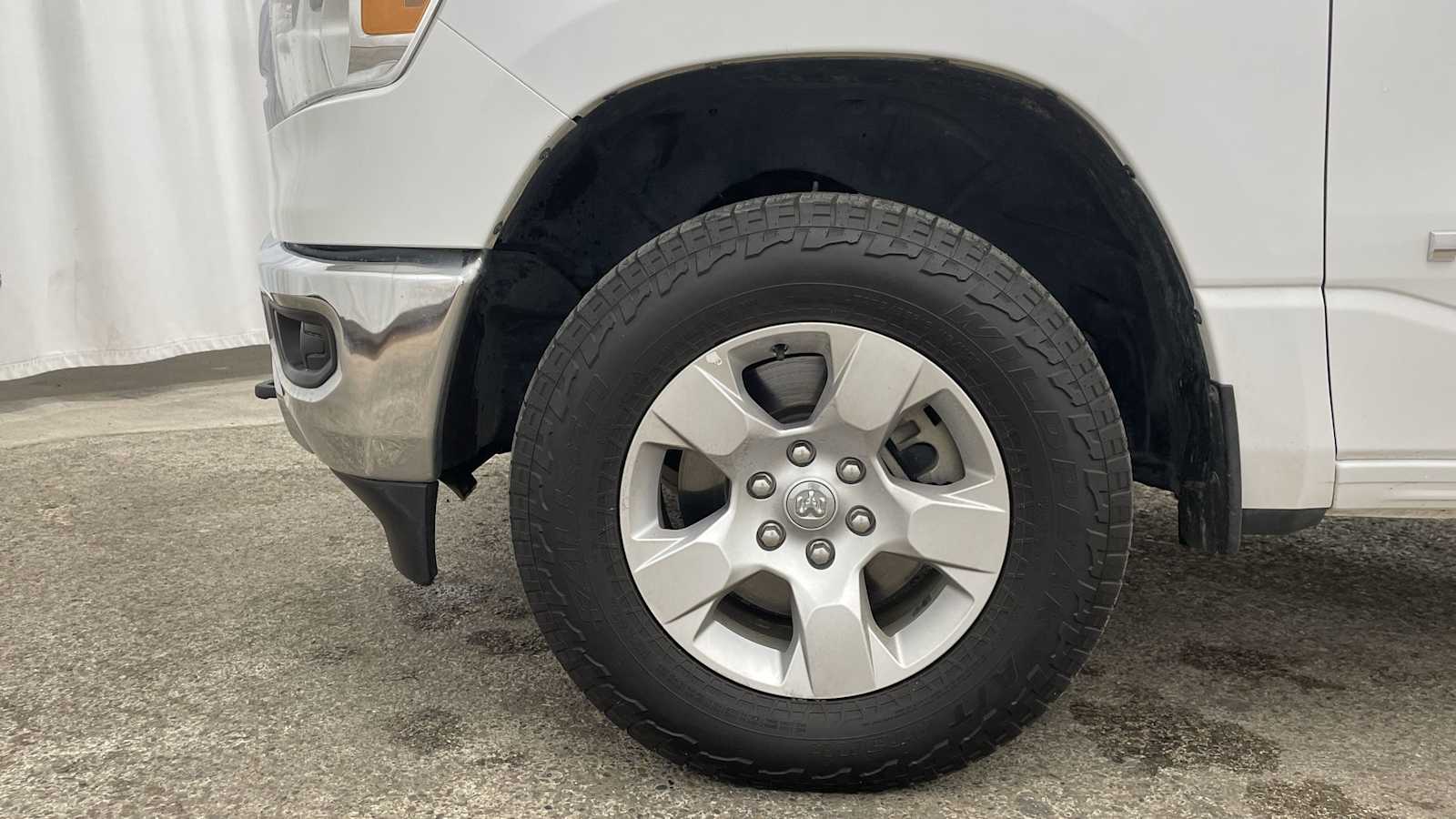 Thumbnail: 2023 RAM 1500 - 39