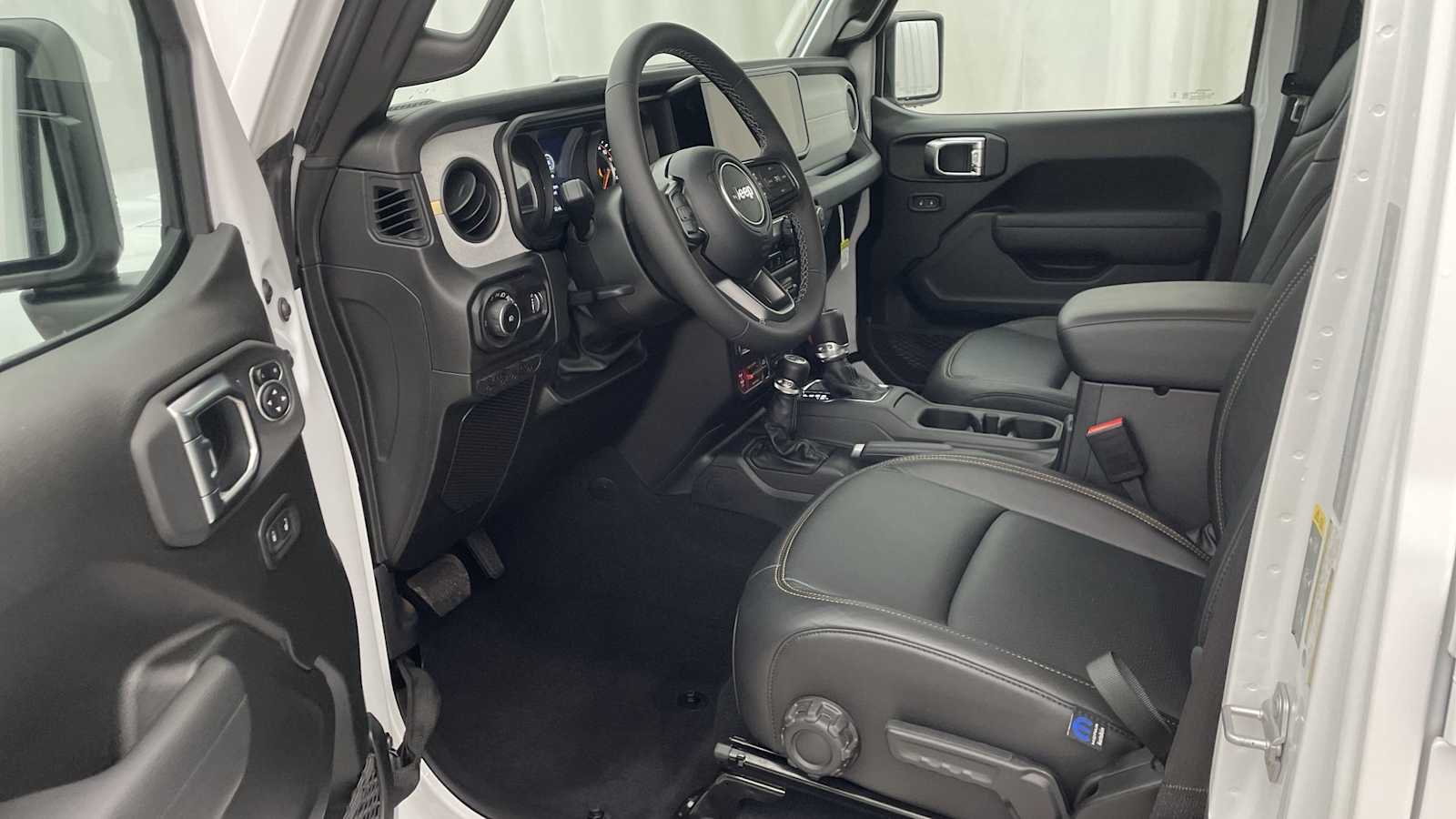 Thumbnail: 2026 Jeep Wrangler - 2