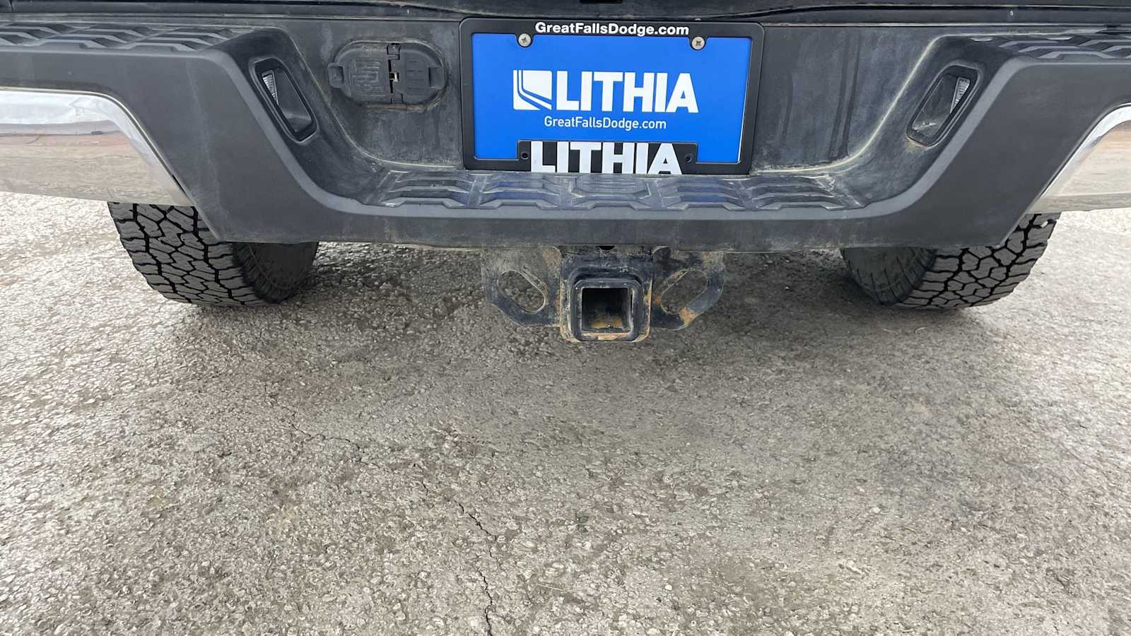 Thumbnail: 2019 Toyota Tacoma - 28