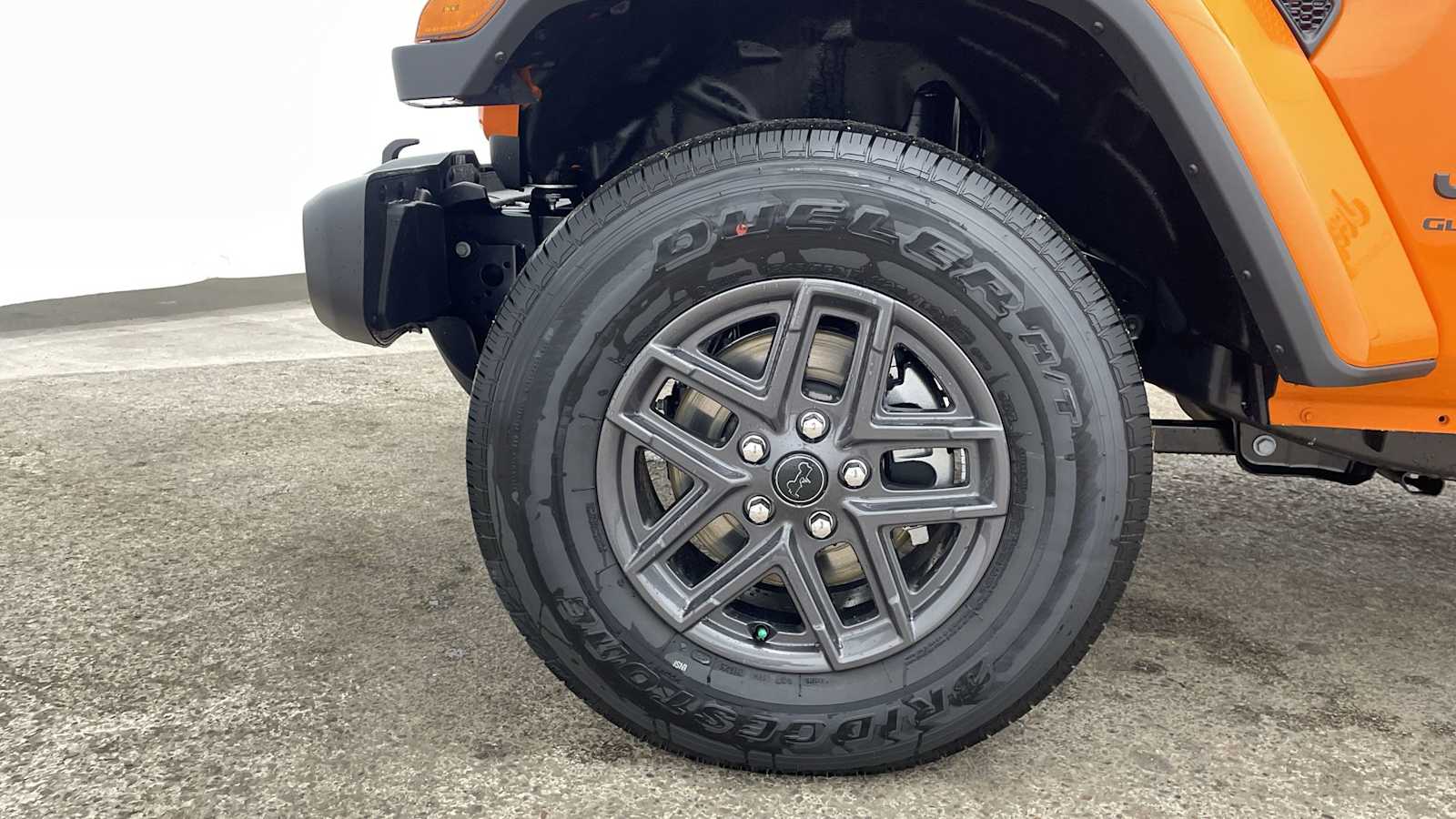 Thumbnail: 2025 Jeep Gladiator - 41