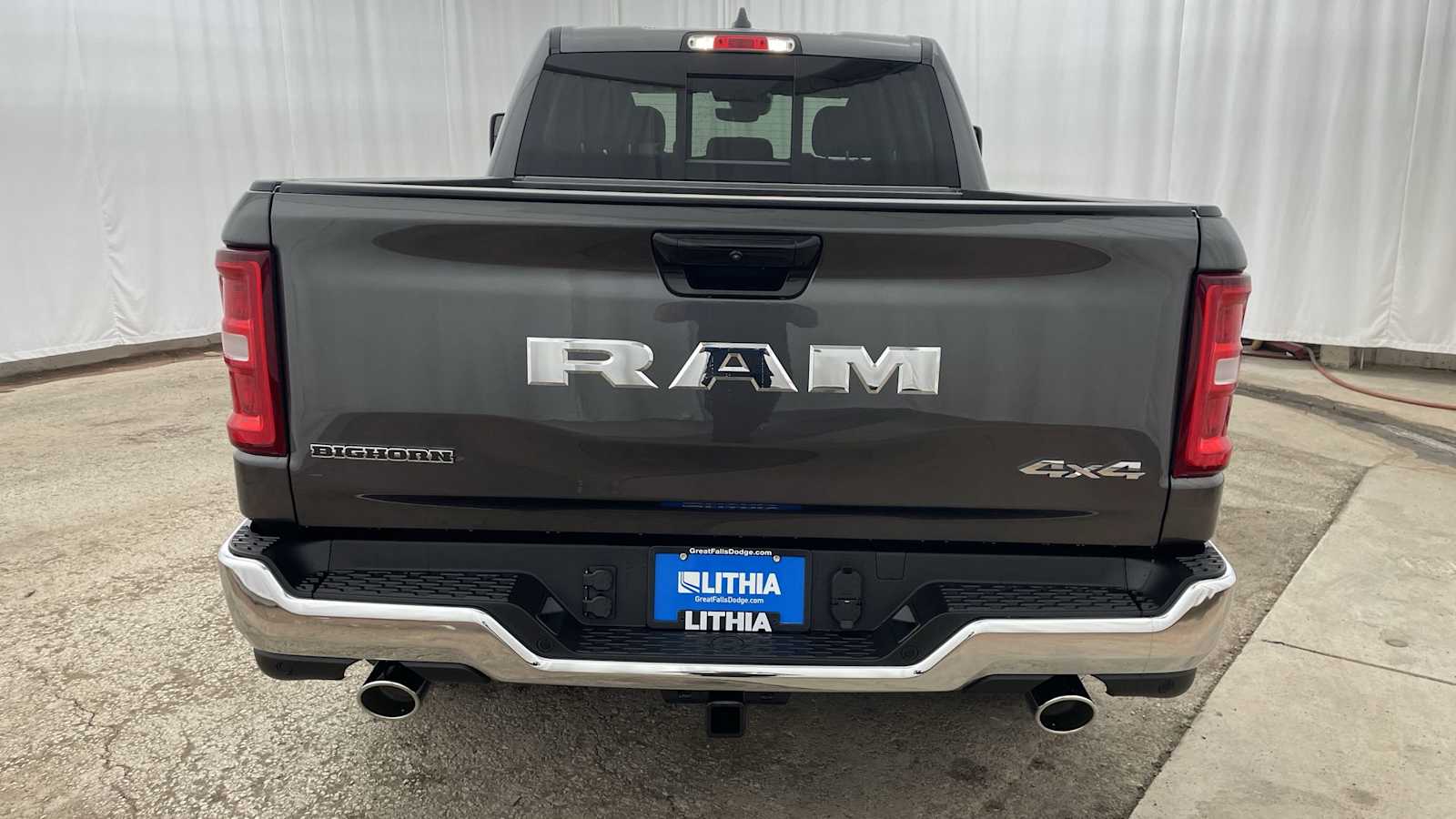 Thumbnail: 2026 RAM 1500 - 33