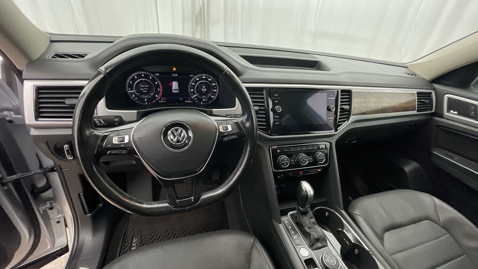 Thumbnail: 2019 Volkswagen Atlas - 3