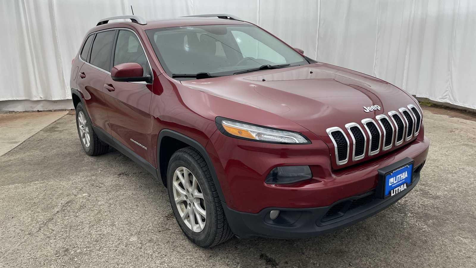 Thumbnail: 2017 Jeep Cherokee - 35
