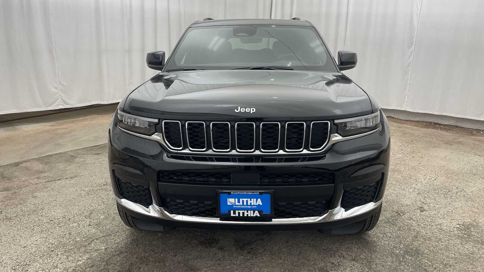 Thumbnail: 2026 Jeep Grand Cherokee L - 39