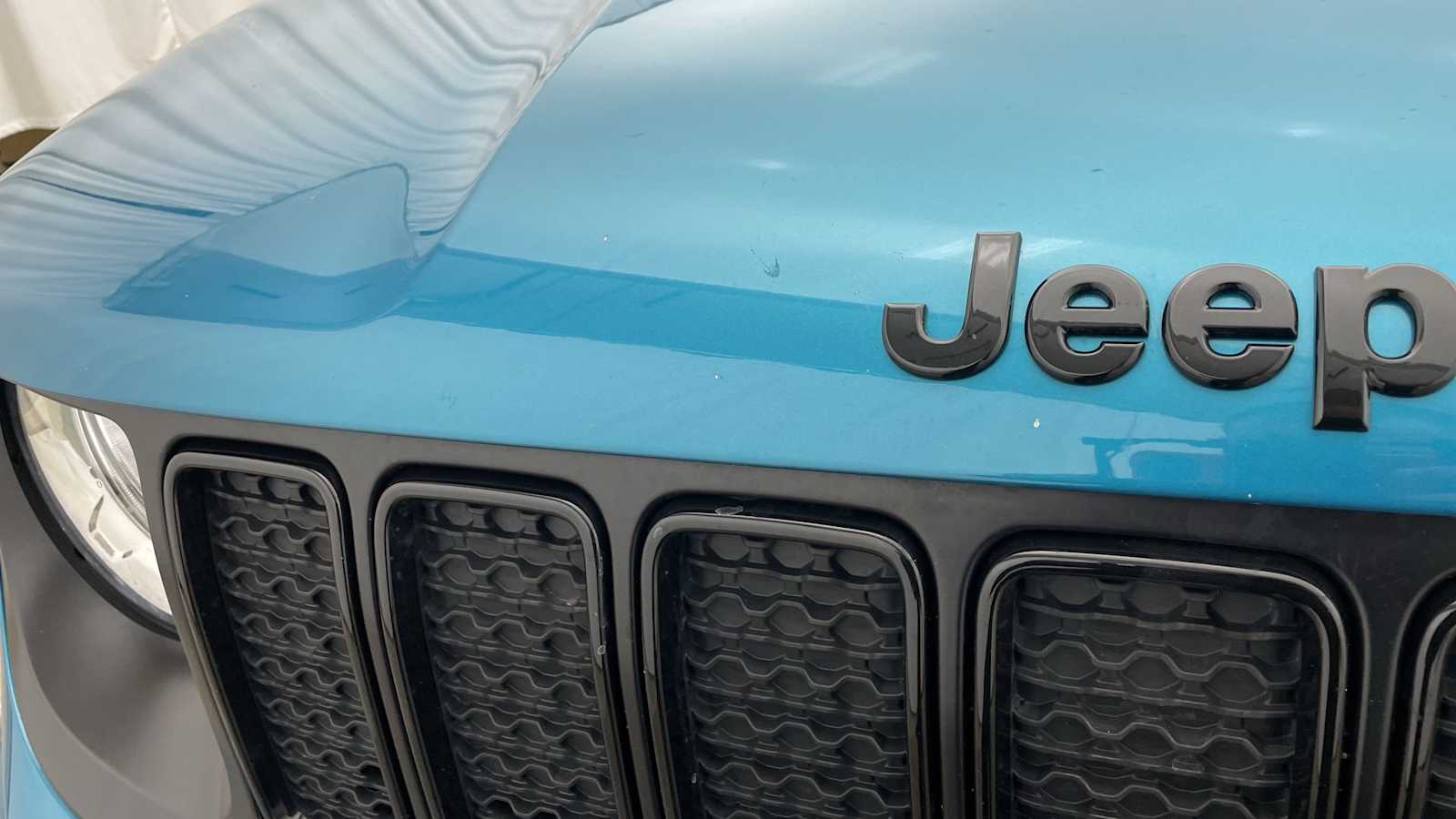 Thumbnail: 2022 Jeep Renegade - 41