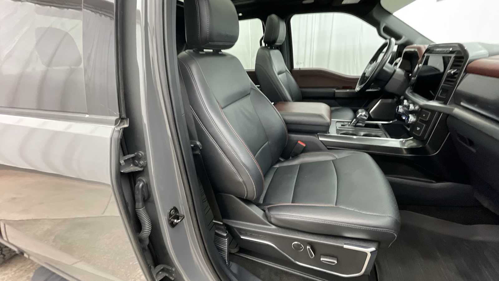 Thumbnail: 2021 Ford F-150 - 13