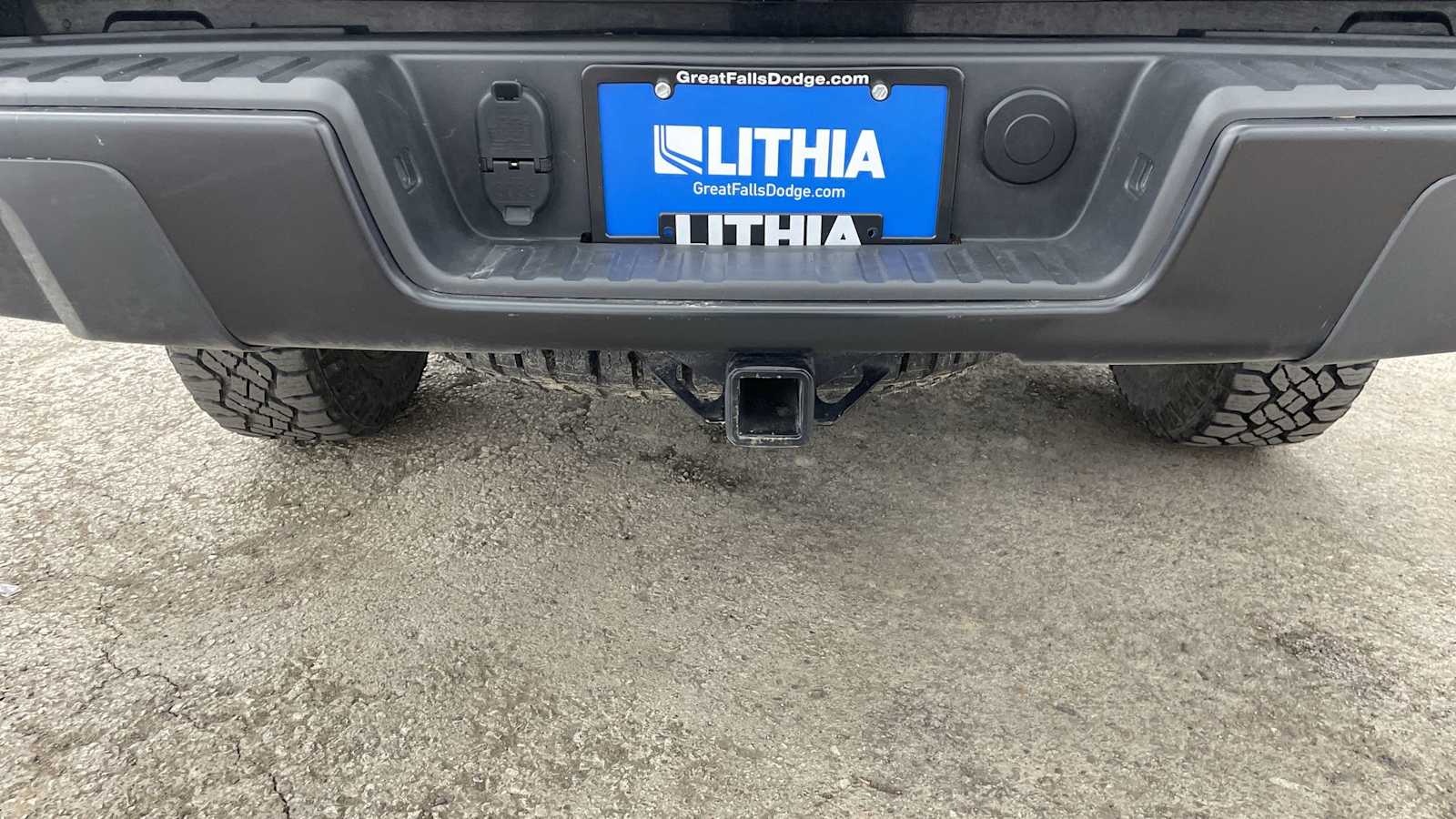 Thumbnail: 2022 Chevrolet Colorado - 32