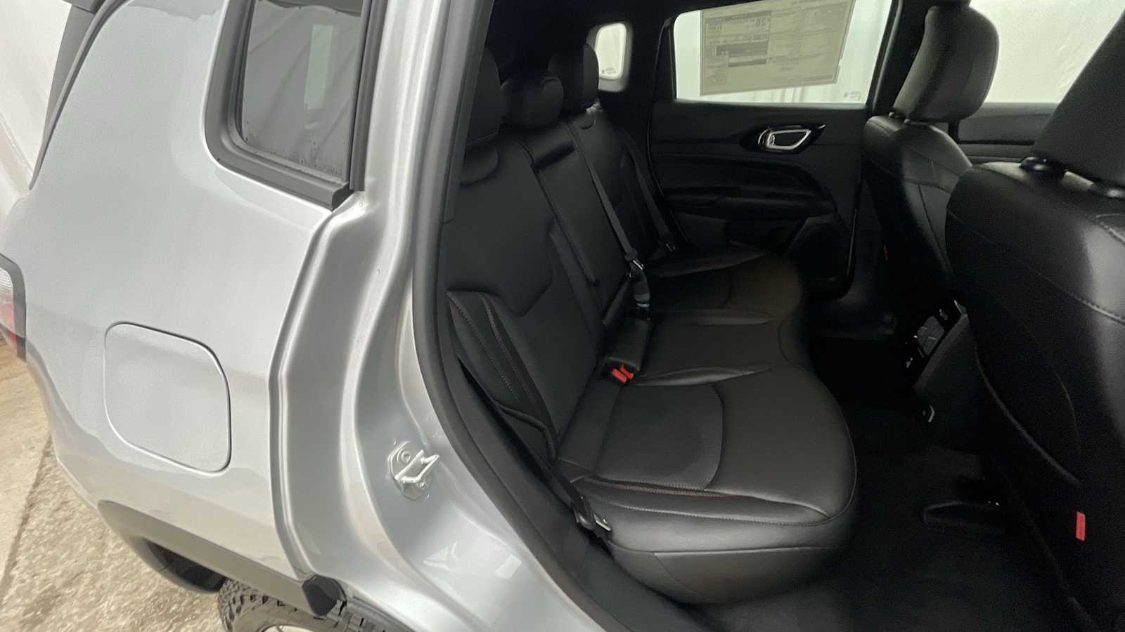 Thumbnail: 2026 Jeep Compass - 9