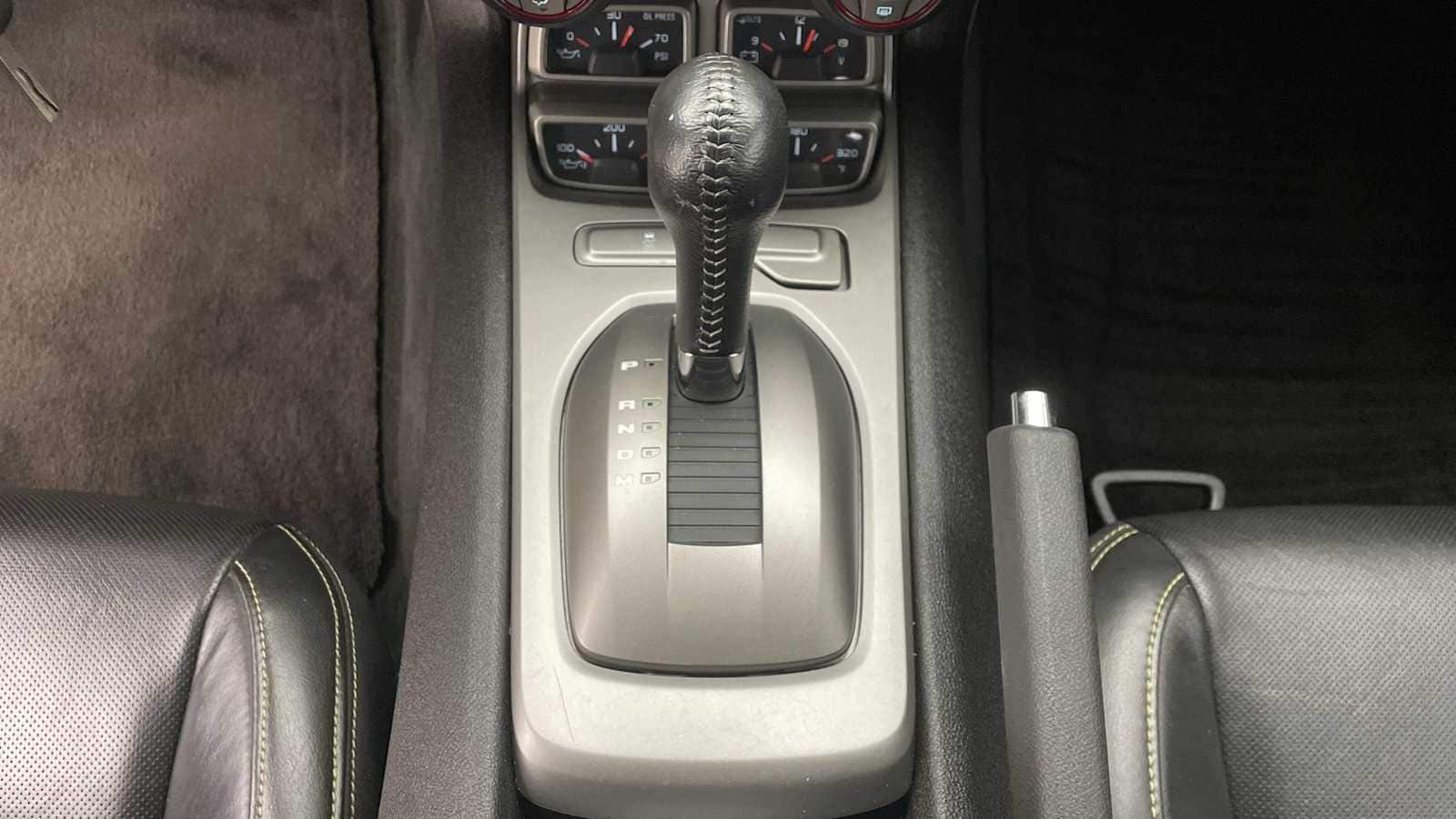 Thumbnail: 2011 Chevrolet Camaro - 19