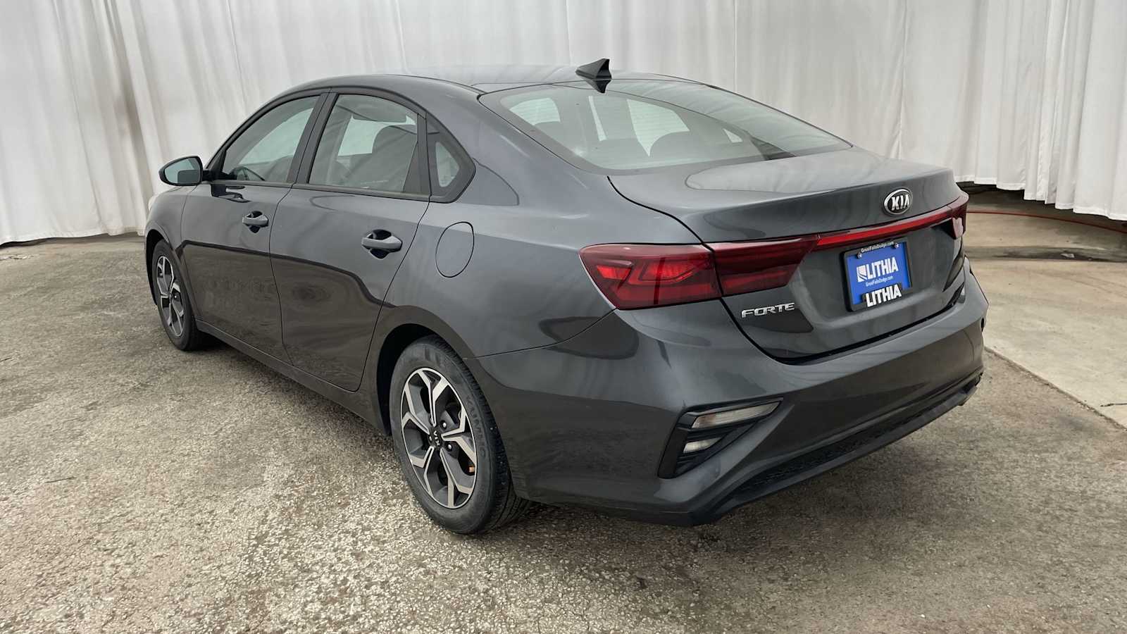 Thumbnail: 2021 Kia Forte - 27