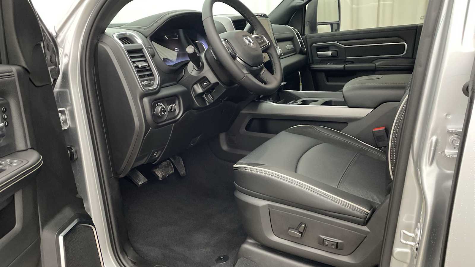 Thumbnail: 2026 RAM 2500 - 2