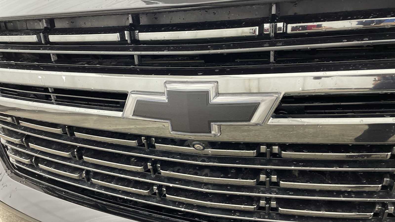 Thumbnail: 2022 Chevrolet Suburban - 42