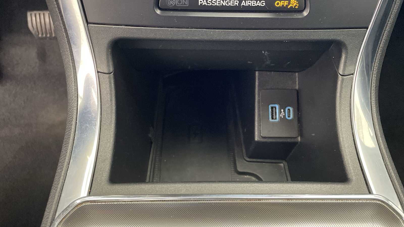 Thumbnail: 2024 Ford Edge - 18