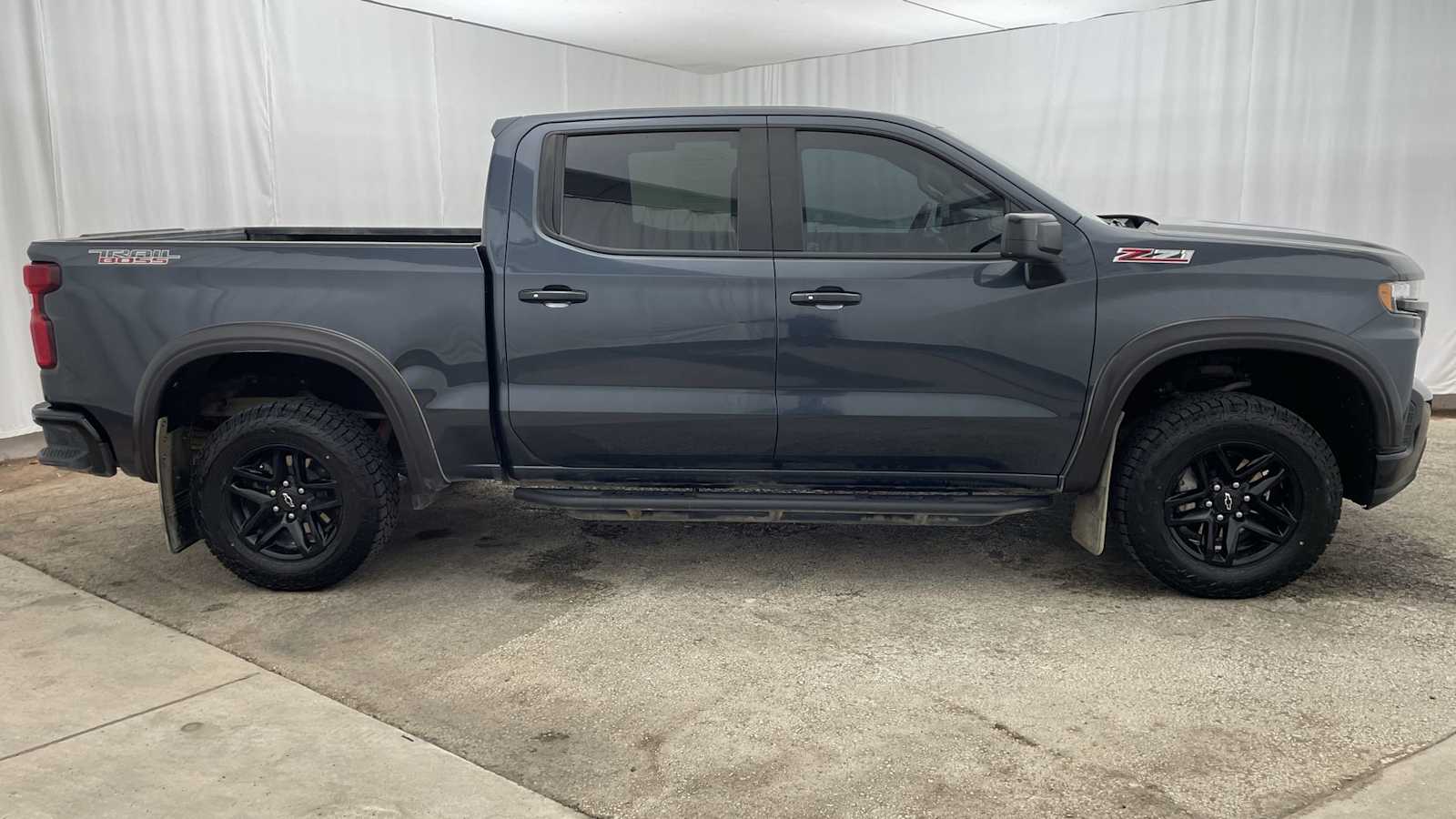 Thumbnail: 2019 Chevrolet Silverado 1500 - 35