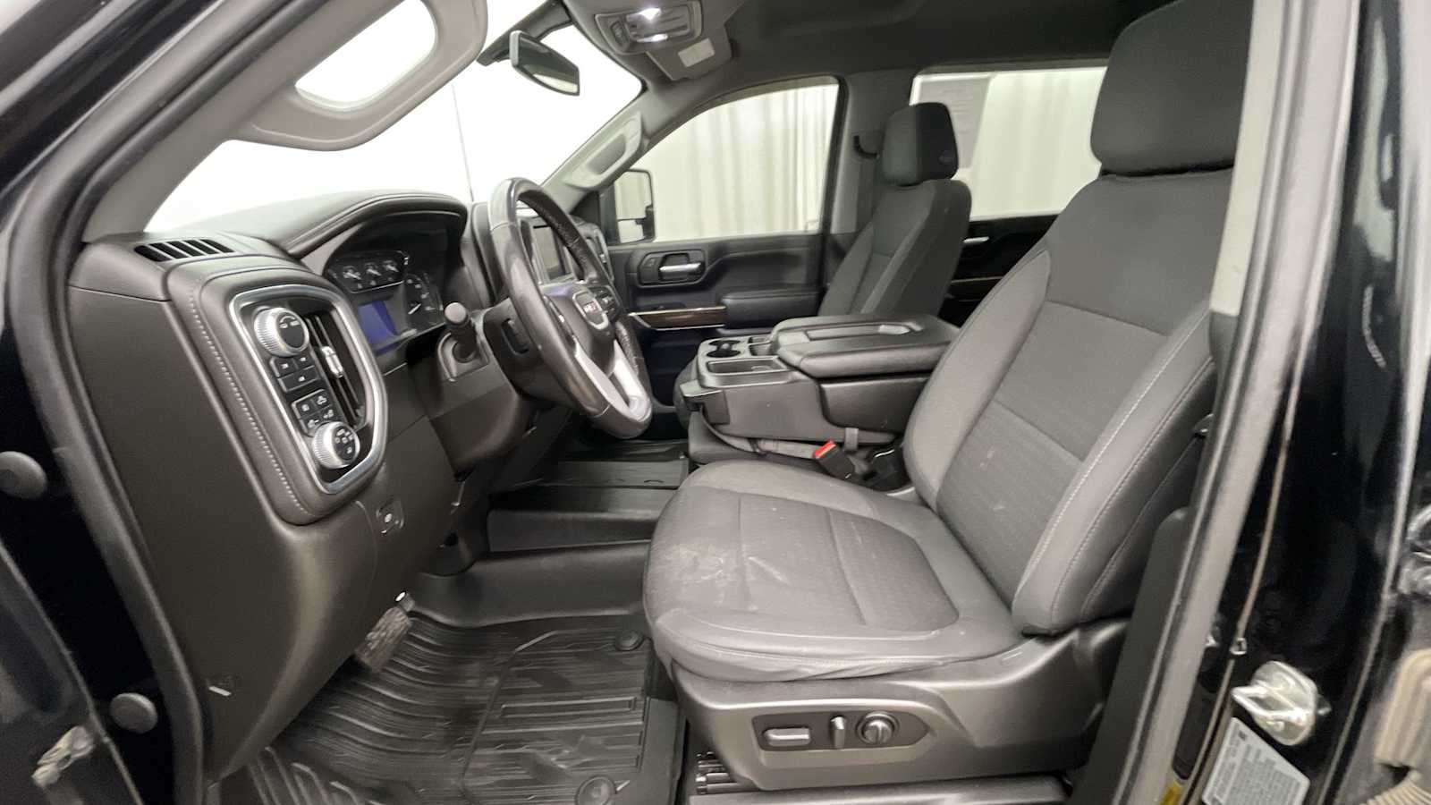 Thumbnail: 2022 GMC Sierra 2500 - 5