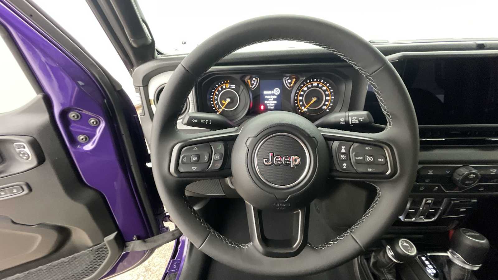 Thumbnail: 2026 Jeep Gladiator - 13