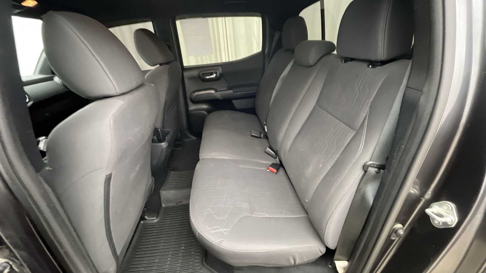 Thumbnail: 2019 Toyota Tacoma - 9