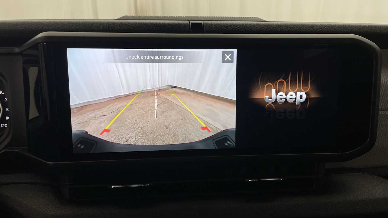 Thumbnail: 2025 Jeep Gladiator - 5