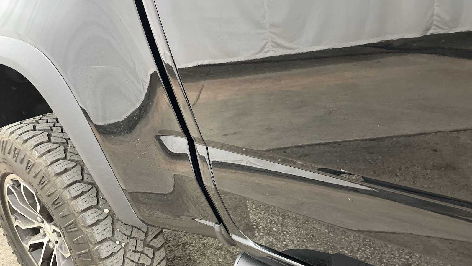 Thumbnail: 2022 Chevrolet Colorado - 43