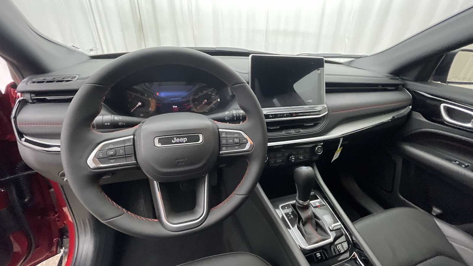 Thumbnail: 2026 Jeep Compass - 3