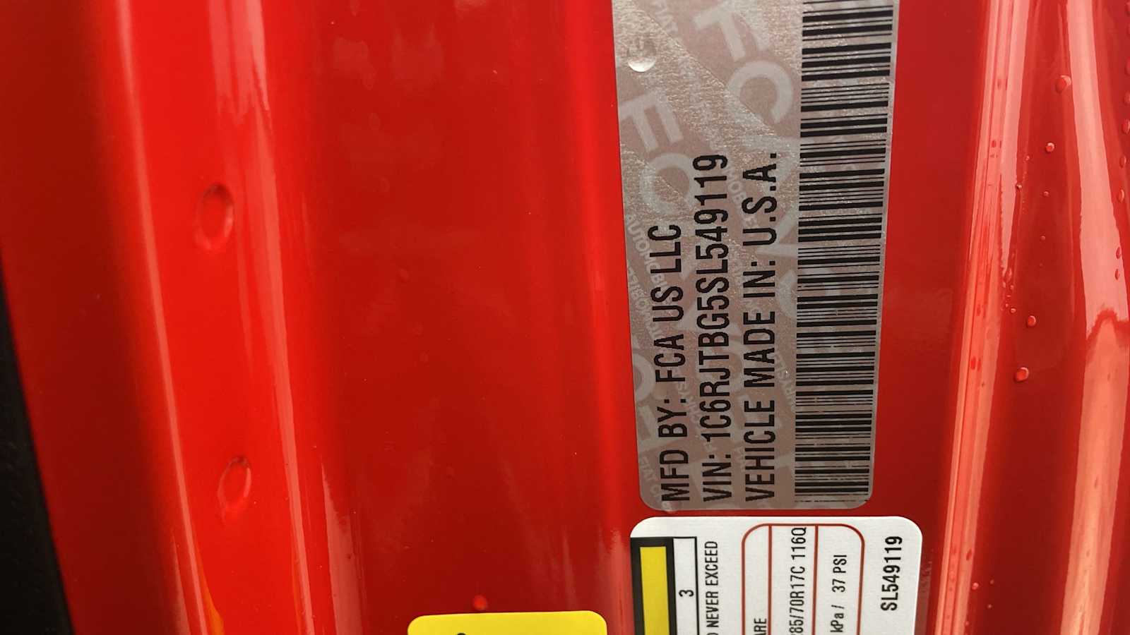 Thumbnail: 2025 Jeep Gladiator - 29