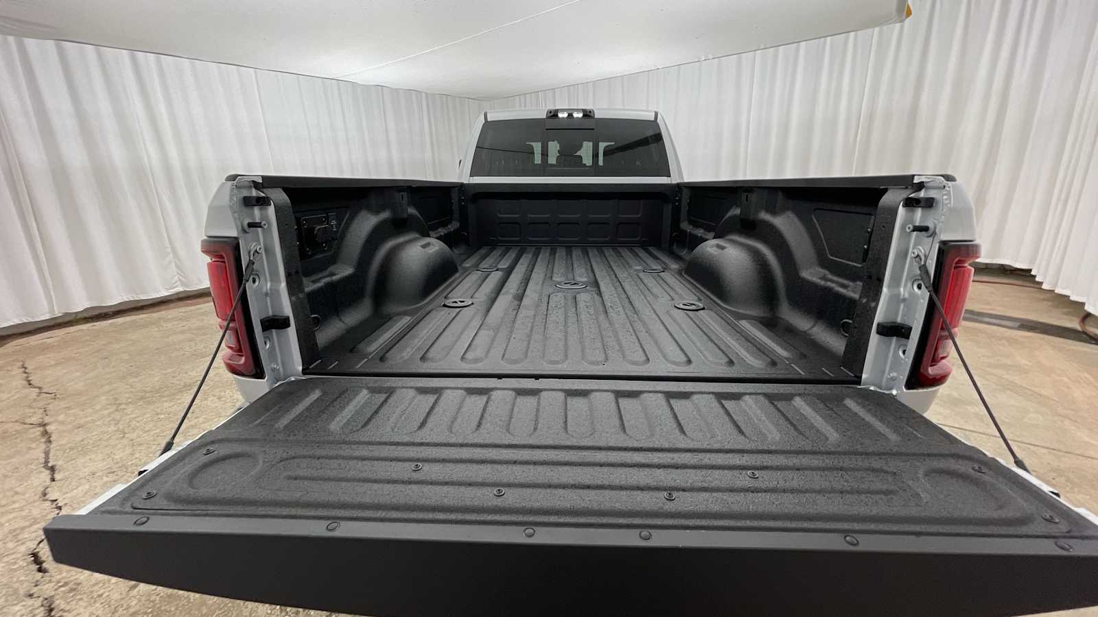 Thumbnail: 2026 RAM 3500 - 27